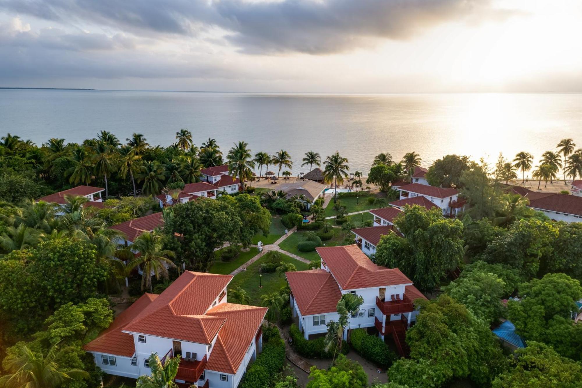 Belizean Dreams Resort Hopkins Exterior photo